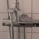 Duschblandare med värmeproblem